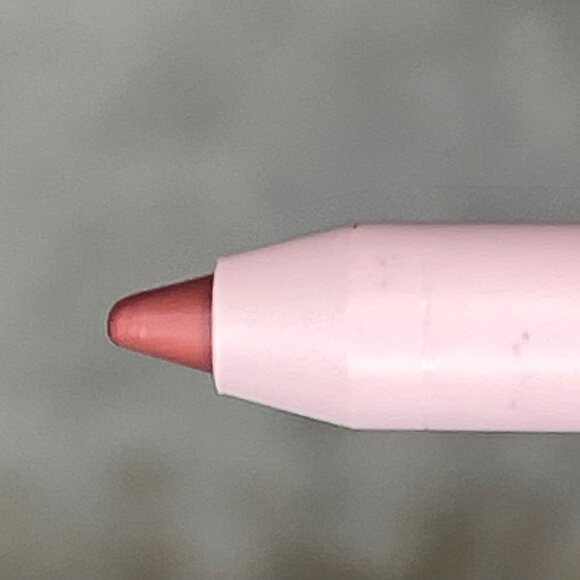 Kylie Jenner Holiday Edition Ulta Exclusive Lip Kit in Sweater Weather - Picture 4 of 4